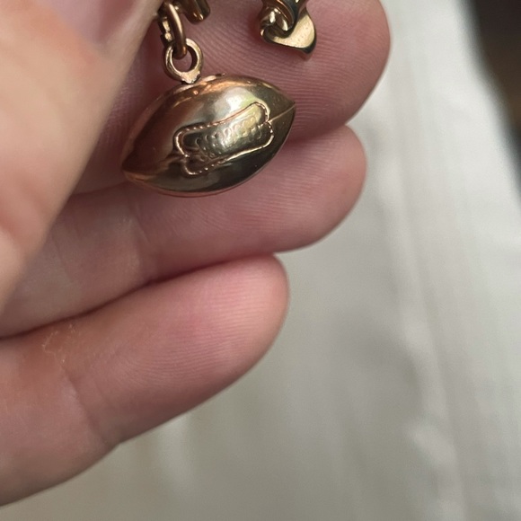 Vintage RaRa Football Pin Broach rah celebration - Picture 8 of 8